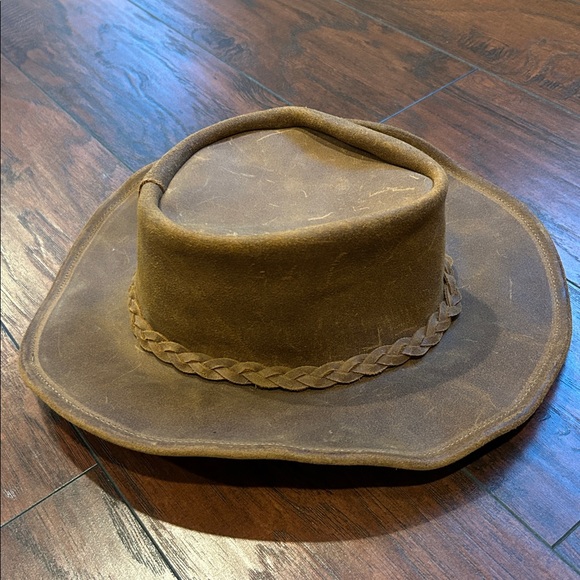 Minnetonka Brown Leather Outback Hat - Picture 3 of 8